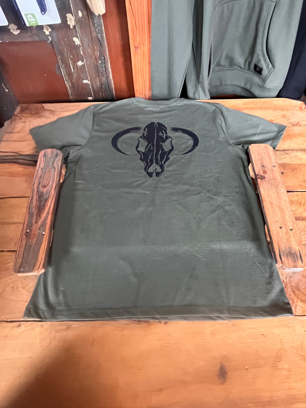 Cornish Longhorn Olive Tee
